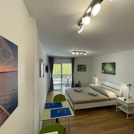 Modern In Eldorado Quicksilver Near The Daire